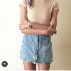 Sold out 👍🏻Brandy Melville Jean Skirt Size 26